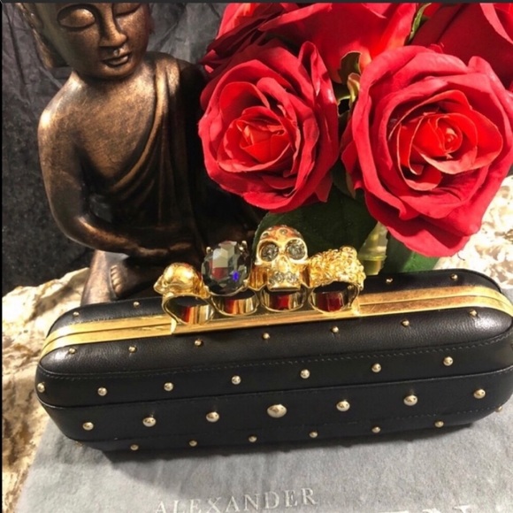 ALEXANDER MCQUEEN Skull Clutch♡ - Picture 3 of 9